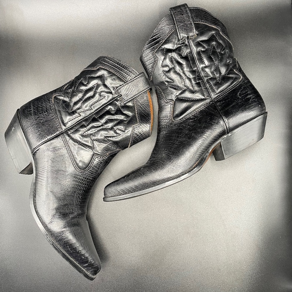 Vintage Nine West Black Cowboy Boots